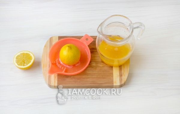 Išspauskite apelsinų ir citrinų sultis