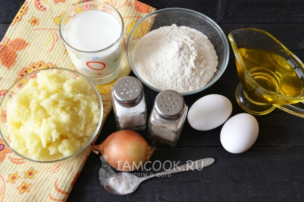 Ingrediente pentru clătite cu cartofi