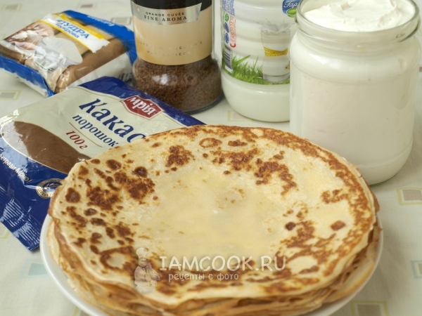 Ingredienser til en pannekake tiramisu kake