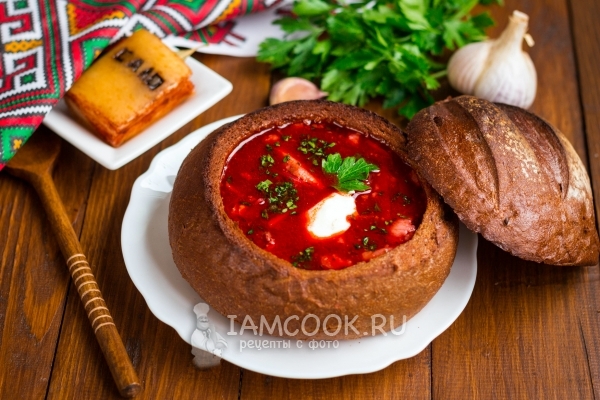 Foto da sopa de beterraba ucraniana