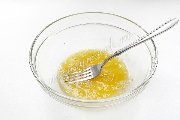 Telur telur dalam mangkuk