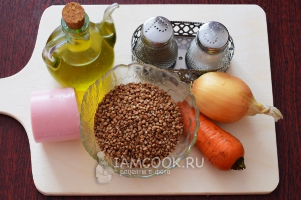 Ingrediente pentru hrișcă cu cârnați