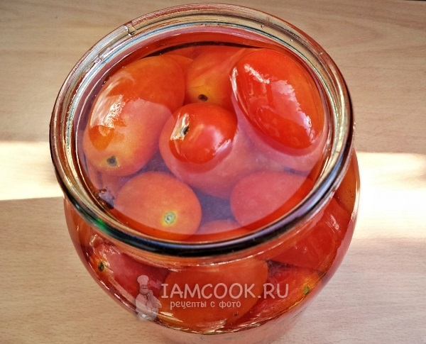 Pomidorai jar