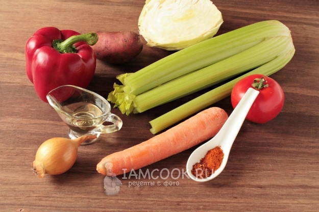 Sudėtinės liesos daržovių sriubos su stiebagalio salieru