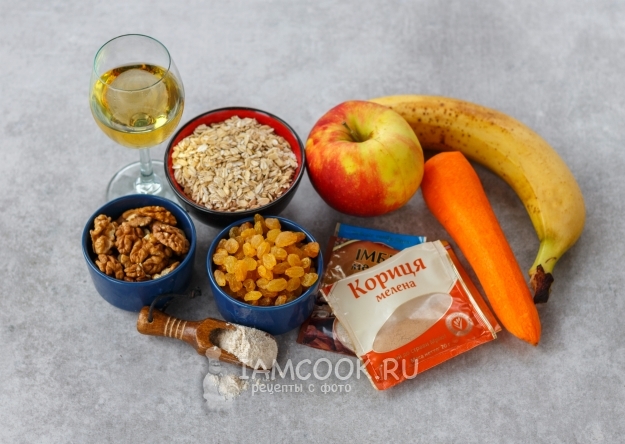 Ingrediënten voor magere wortel-havermout koekjes met noten en rozijnen