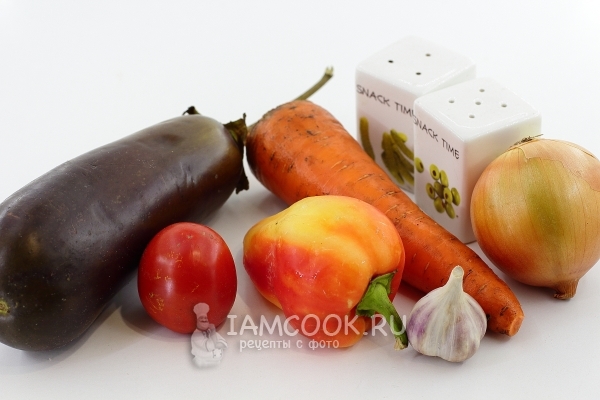 Ingrediente pentru ragut de vinete și tomate