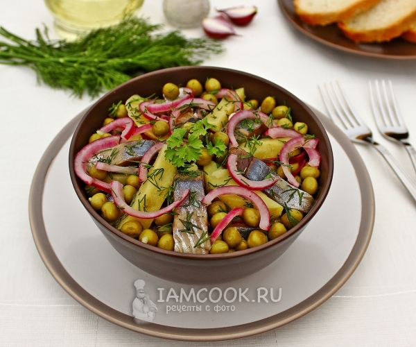 Gambar salad herring dengan kacang