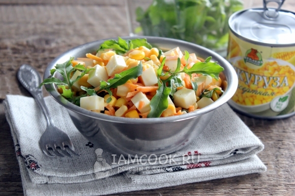 Rețetă pentru salată cu morcovi și porumb corean
