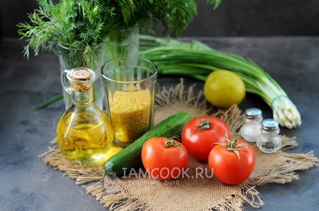 Ingredienser til salat Tabula med bulgur