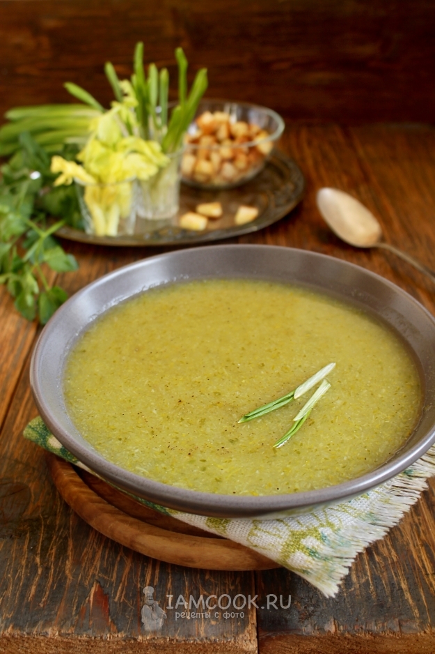 Recept za juho-pire iz zelene z zeljem