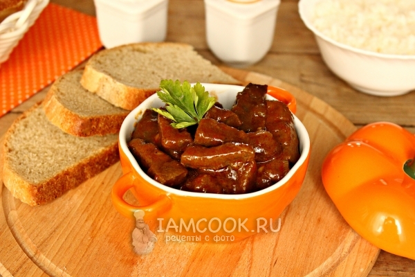 Receita de fígado de porco estufado em molho de tomate e soja