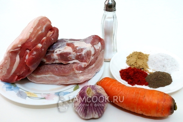 Ingrediente pentru stratul de porc din folia din cuptor