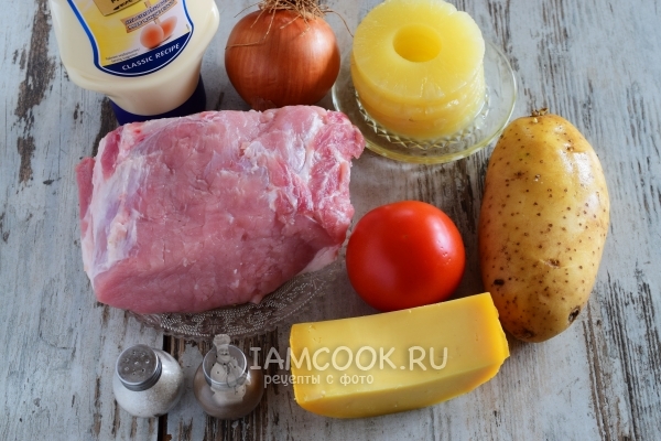 Ananas ve patates fırında domuz eti için malzemeler