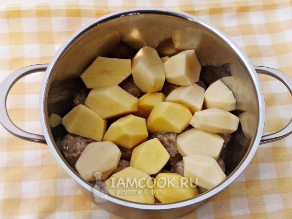 Lay kentang di bakso