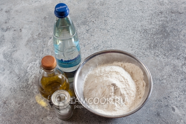 Ingrediente pentru testul pentru manta pe apă minerală