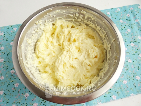Pokonaj masło skondensowanym mlekiem