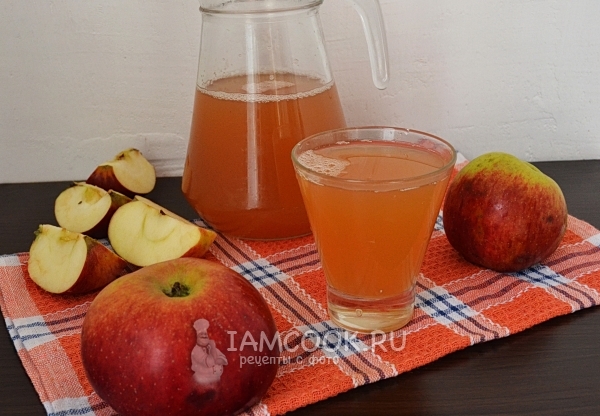 Zdjęcie soku jabłkowego bez cukru na zimę