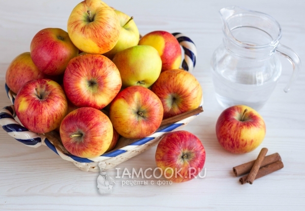 Ramuan untuk epal puri tanpa gula untuk musim sejuk