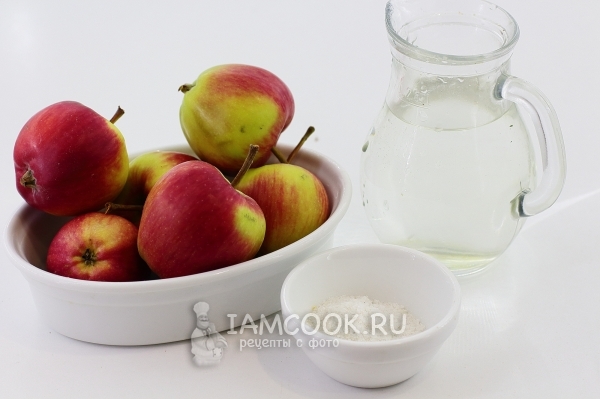Bahan-bahan untuk epal kering di dalam oven untuk musim sejuk