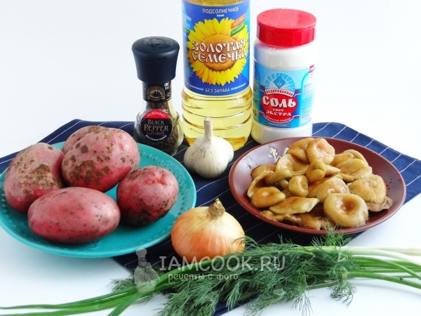 Bahan-bahan untuk kentang goreng dengan cendawan garam